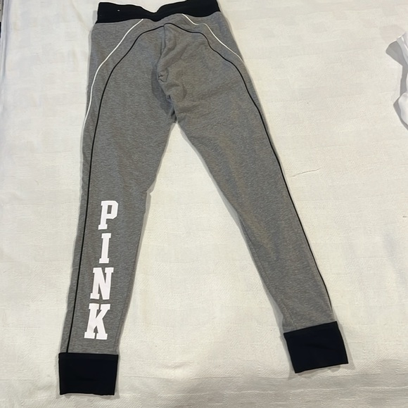 Victoria Secret leggings - Picture 3 of 5